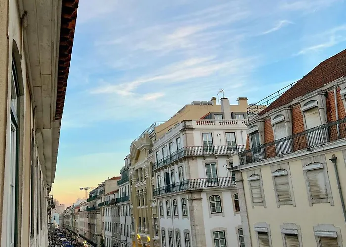 Private In A Historic Building On Rua Augusta *