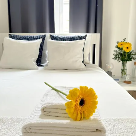 Habitación en casa particular Private In A Historic Building On Rua Augusta *